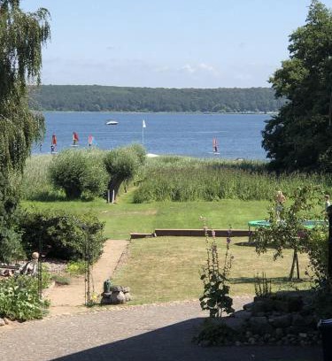 Plau am See Apartamento | Ferienwohnung Seeblick
