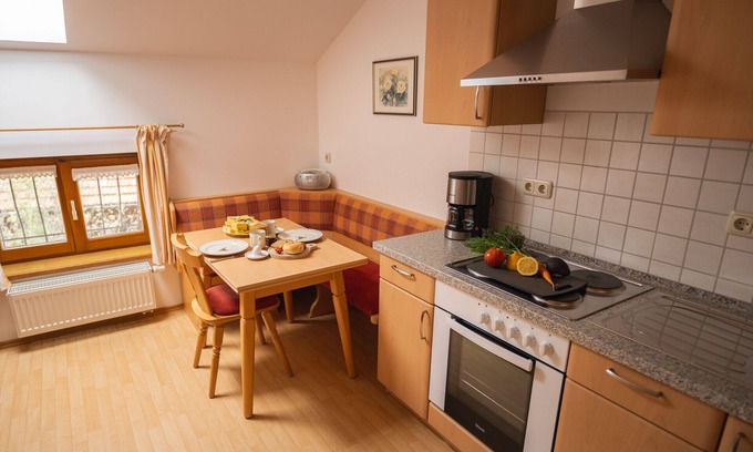 Rimsting Apartamento | Ferienwohnung Seeblick 40 qm, mit Balkon