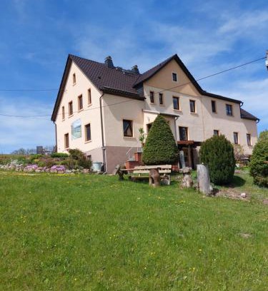 Neulehn Apartamento | Ferienwohnung Seifert