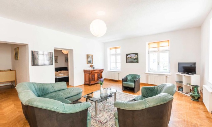 Sankt Polten Apartamento | Ferienwohnung St. Pölten Rathausplatz