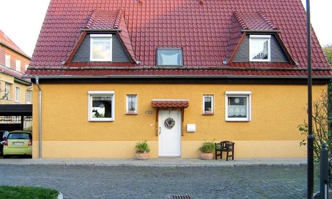 Naumburg Apartamento | Ferienwohnung Tschitschmann
