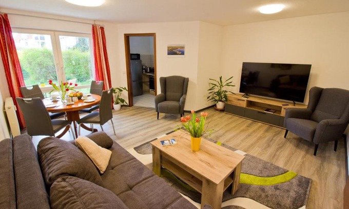 Laubegast Apartamento | Ferienwohnung Tukan Apartment Dresden Laubegast WLAN TV Ebike