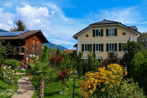 Waltensburg/Vuorz Apartamento | Ferienwohnung Waltensburg