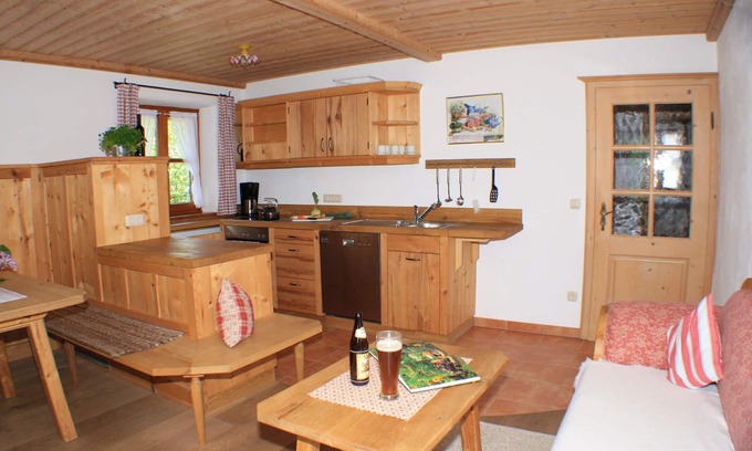 Aschau im Chiemgau Apartamento | Apartamento "Wilder Kaiser" en el Zuhäusl 72 m² con tres habitaciones y balcón °