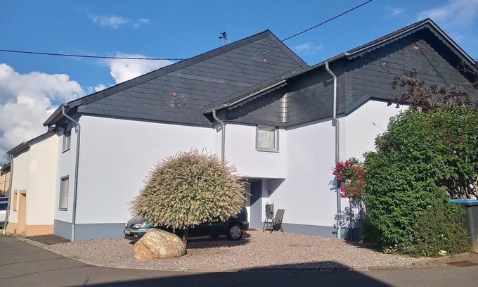 Osburg Apartamento | Ferienwohnung Zum Findling - Appartement/fewo, Dusche und WC, 1 Schlafrau