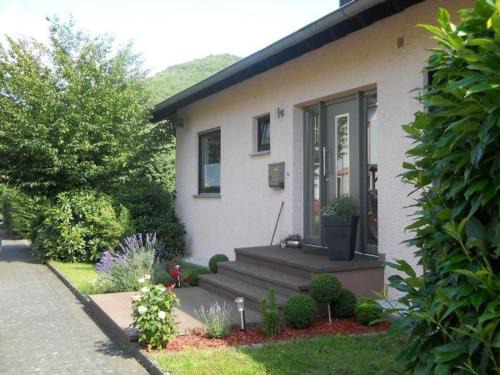 Ockfen Apartamento | Ferienwohnung Zum Geisberg