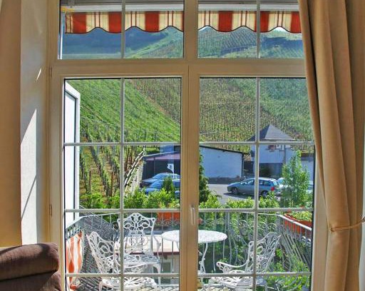 Bernkastel Apartamento | Ferienwohnungen am Stadtpalais Fewo-Landshut