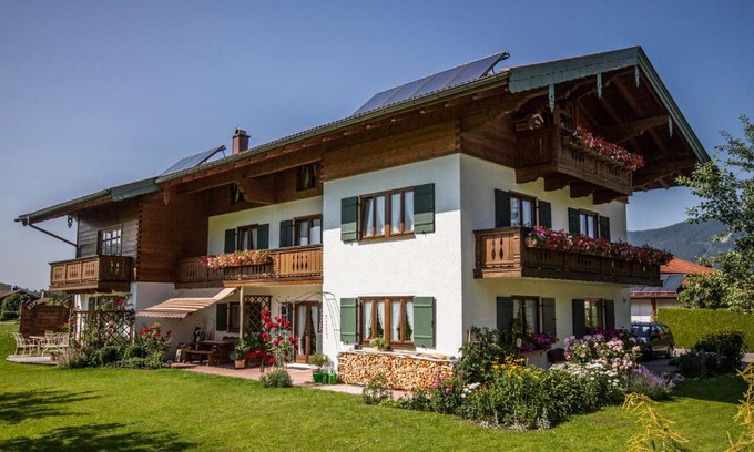 Sulzbach Apartamento | Ferienwohnungen Haus Martin