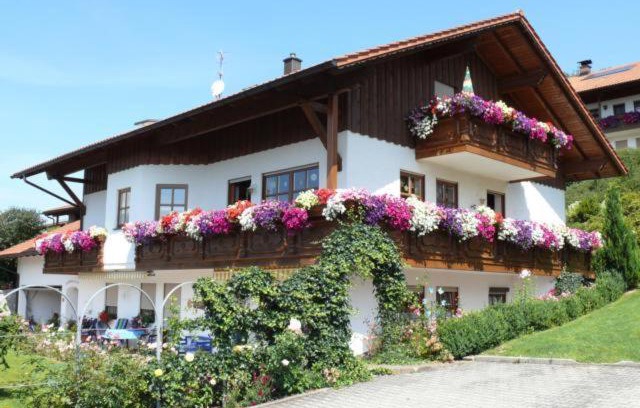 March Apartamento | Ferienwohnungen Kasparbauer