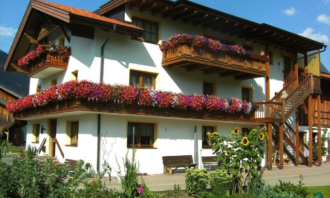 Arzl im Piztal Apartamento | Ferienwohnungen Krismer