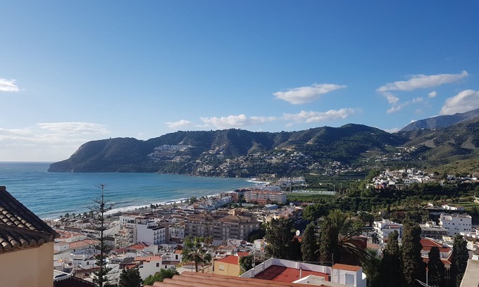 La Herradura Apartamento | Apartamentos con terraza y unas vistas impresionantes de la bahía