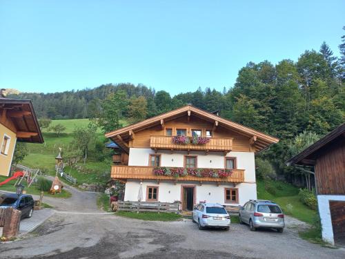 Lofer Casa | Ferienzimmer Brennerbauer