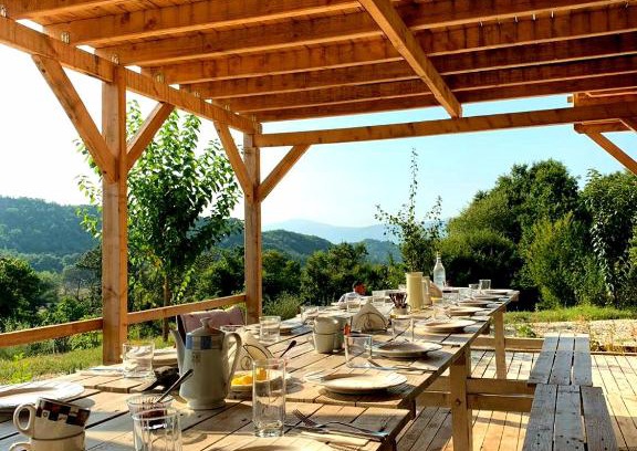 Albania Casa | Ferma Albanik