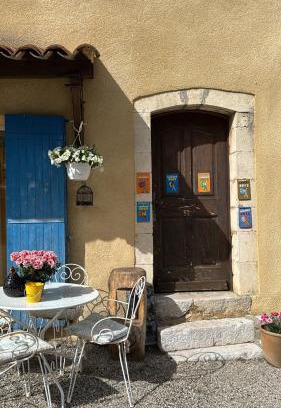 La Roque-Esclapon Casa | Ferme de Sejour Rebuffel