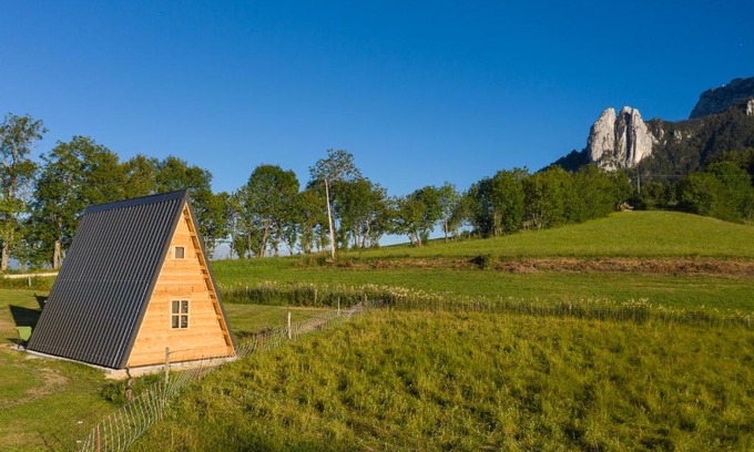 Saint-Nizier-du-Moucherotte Otro | Ferme Rony Camp des Découvreurs