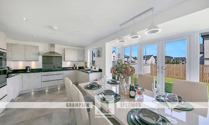 Kingswells Casa | Fern Place Villa | Grampian Lettings Ltd