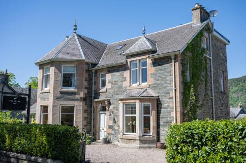 Aberfeldy Casa | Fernbank House