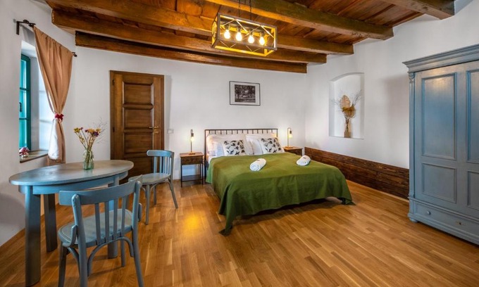 Csesznek Apartamento | Ferrata Vár Vendégház