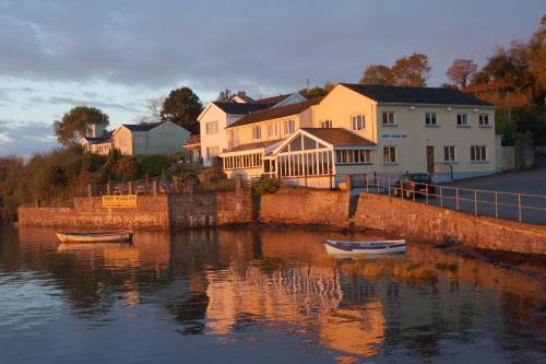 Llanstadwell Cama Y Desayuno | Ferry House Inn