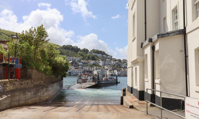 Dartmouth Casa | Ferryside