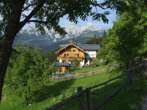 Annaberg-Lungoetz Casa | Fesengut