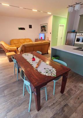 Osijek Apartamento | festina lente