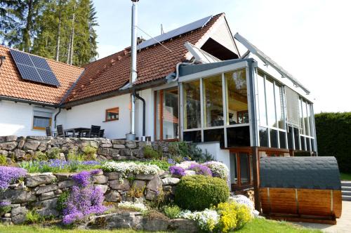 Eisenbach Apartamento | Fewo "Alpenliebe" im Haus Fritz, 3 Schlafzimmer, E-Auto-Ladestation, Eisenbach, Titisee