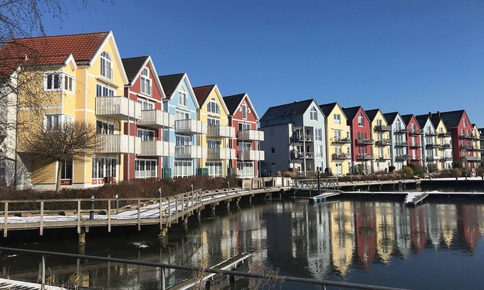 Steinbeckervorstadt Apartamento | FEWO - justo en el puerto deportivo, hasta 6 personas, se admiten animales, WiFi gratuito