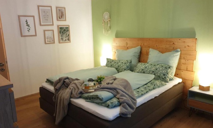 Bleiwasche Apartamento | FeWo Frühling in der Villa Waldrand mit großem Garten