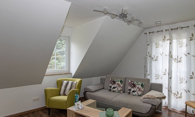 Burg-Dorf Apartamento | Vrbo Property