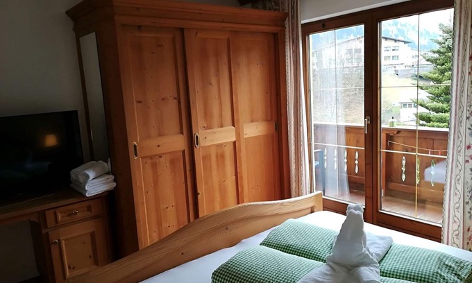 Arzl im Piztal Apartamento | Fewo Hubert 2-5 Pers - Ferienhaus Gundolf Christine und Peter