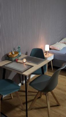Gruna Apartamento | FeWo-Misterek nähe Großer Garten
