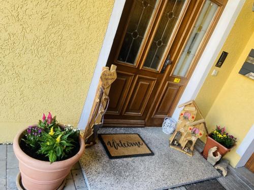 Runding Apartamento | Fewo mit Burgruinenblick