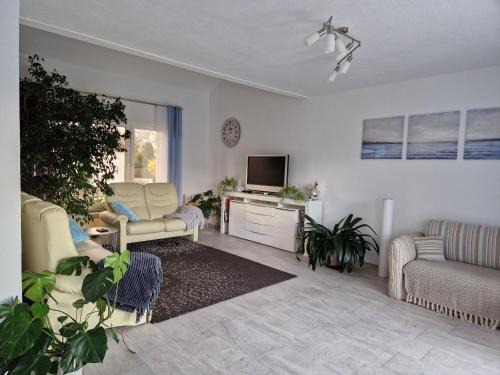 Neuwied Apartamento | FeWo mit Terasse Neuwied & Koblenz