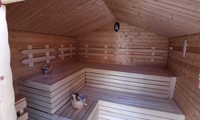 Rechtsupweg Apartamento | Fewo Moonlight, W-lan, Pool, Sauna, Fitnessraum, Hund Willkommen