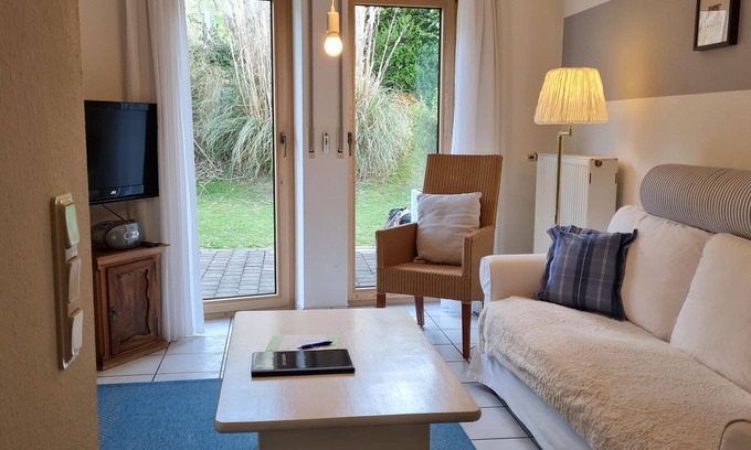 Andel Apartamento | Fewo Moselperle Am Ring 35, Versorgungspaket - Feriendomizil & Weingut Roussel mit Restaurant