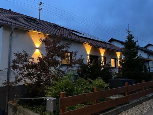 Illertissen Apartamento | FeWo Riegel - Allgäu nah an A7 & Legoland