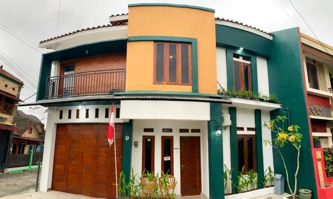 Depok Casa | FHStay Maguwo