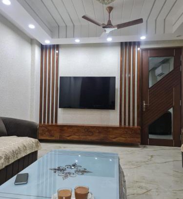 Dariyaganj Apartamento | FIAA Hospitality 3BHK 2 FLATS