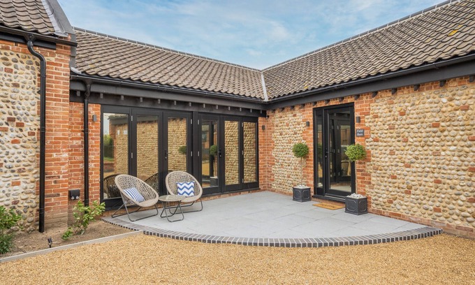 Happisburgh Casa | Field Barn | Winterton Cottages