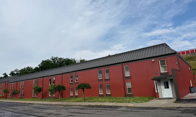 Fairmont Apartamento | Fieldstone Apartments & Studios