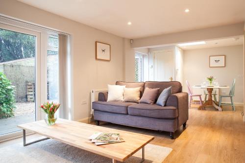 Whaddon Casa | Fig Cottage, near Bradford on Avon and Bath