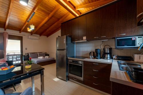 Nea Alikarnassos Apartamento | Filotimo RoofGarden Brown Apt