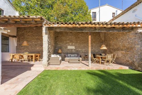 L'Avella Casa | Finca Can Romeu alojamiento rural entre viñedos