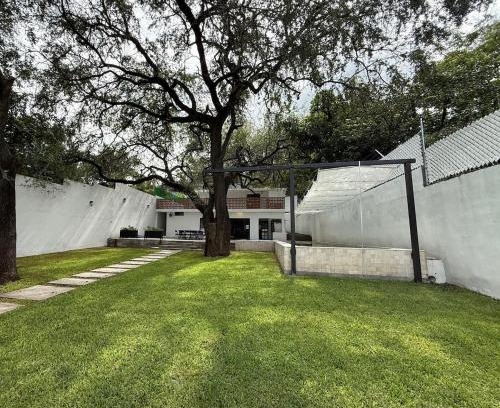 Juárez Casa | Finca Dos Encinos