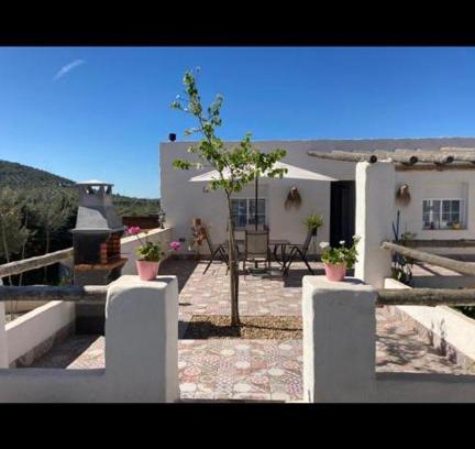 Los Santos de Maimona Apartamento | Finca el atardecer- Apartamento El Peral