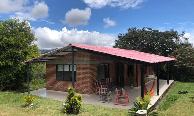Santacruz Casa | Finca en Cimarrones, Chachagui - Fundadores