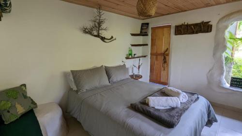 Pijao Casa | Finca Flora del Rio, Habitacion Las Orquideas