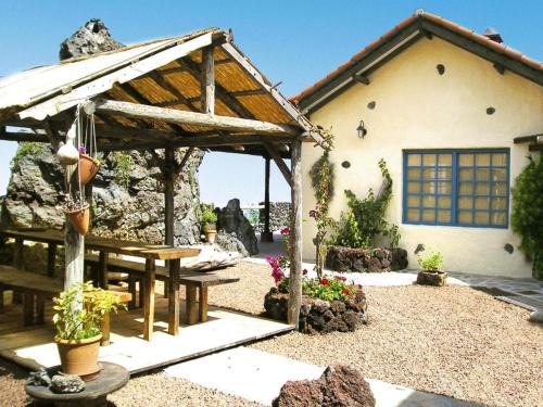 El Tanque Casa | Finca in El Tanque with a terrace