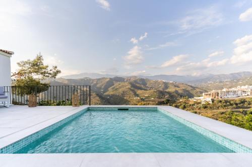 Sayalonga Casa | Finca Jacinto